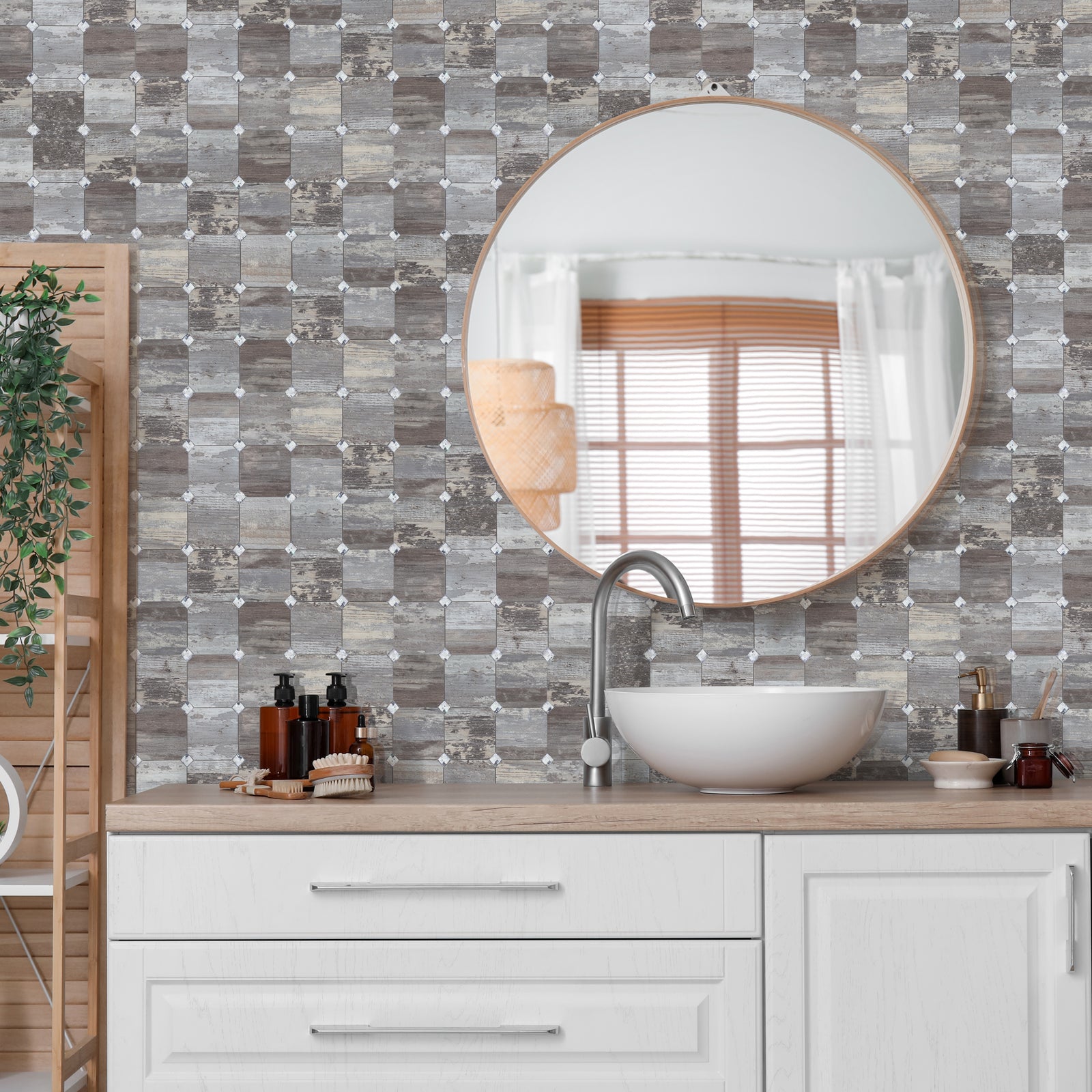 Elegant aesthetic in the bathroom